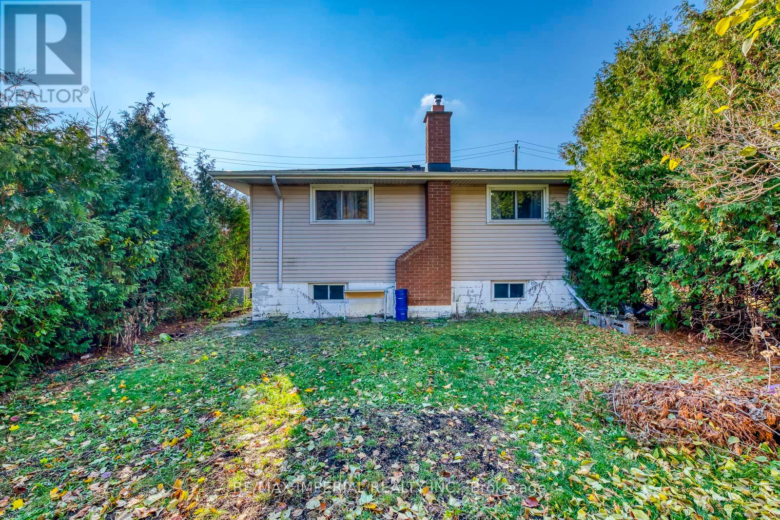 Basement - 11 Queensbury Drive, Hamilton, Ontario  L8W 1J1 - Photo 28 - X12565358
