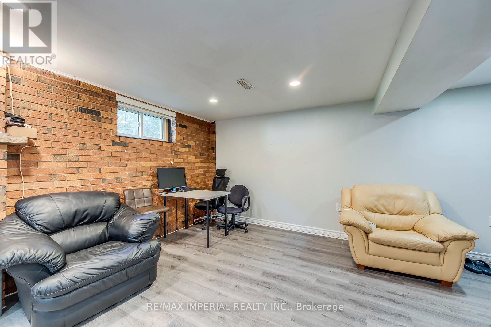 Basement - 11 Queensbury Drive, Hamilton, Ontario  L8W 1J1 - Photo 8 - X12565358