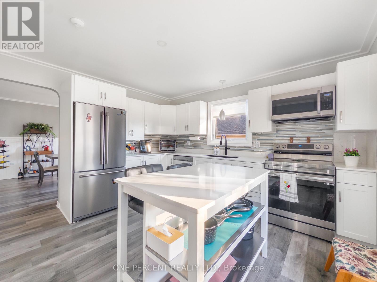 22 Heritage Drive, Prince Edward County, Ontario  K0K 3L0 - Photo 11 - X12565374