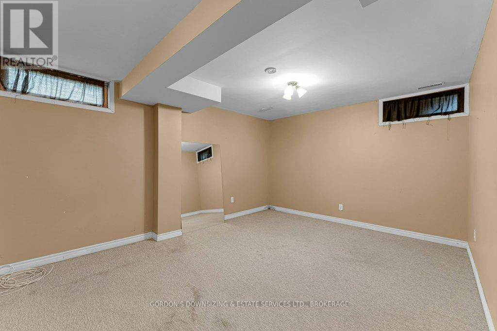 474 Evangeline Avenue, Kingston, Ontario  K7M 8V7 - Photo 35 - X12565498