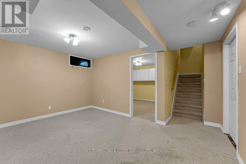 474 Evangeline Avenue, Kingston, Ontario  K7M 8V7 - Photo 36 - X12565498