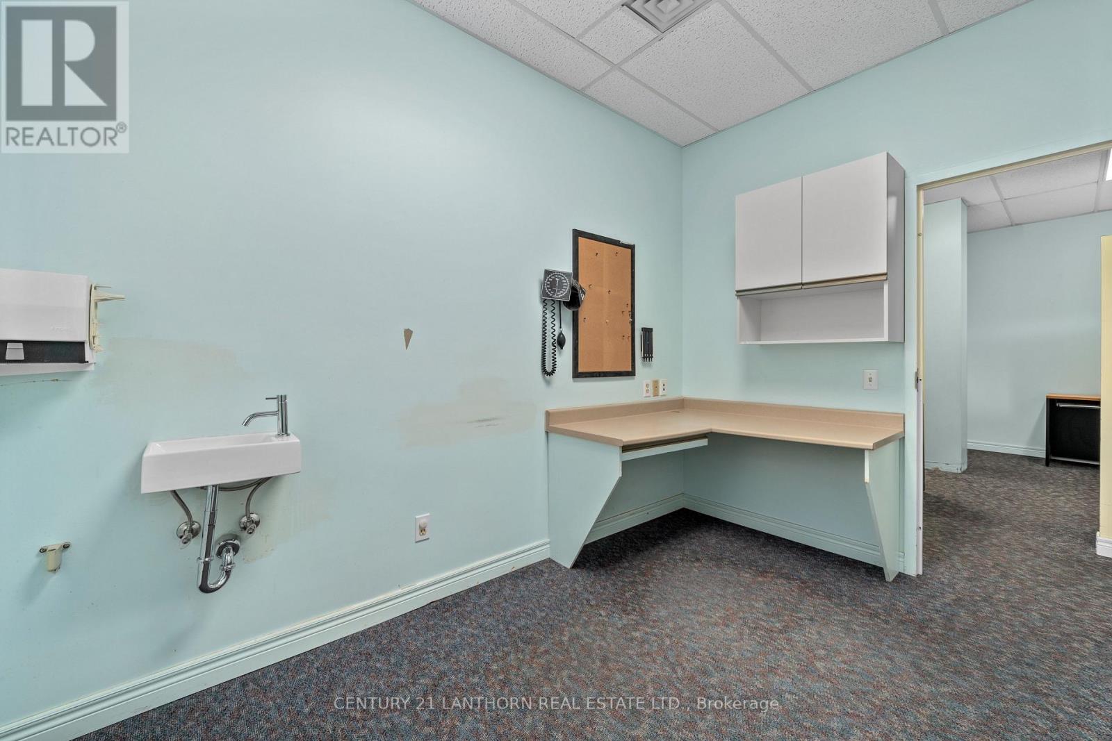 8 - Unit 8 - 389 Picton Main Street, Prince Edward County, Ontario  K0K 2T0 - Photo 7 - X12565444