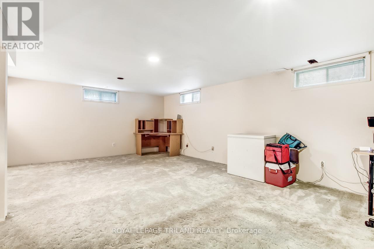 306 Highview Drive, St. Thomas, Ontario  N5R 5W9 - Photo 14 - X12565414