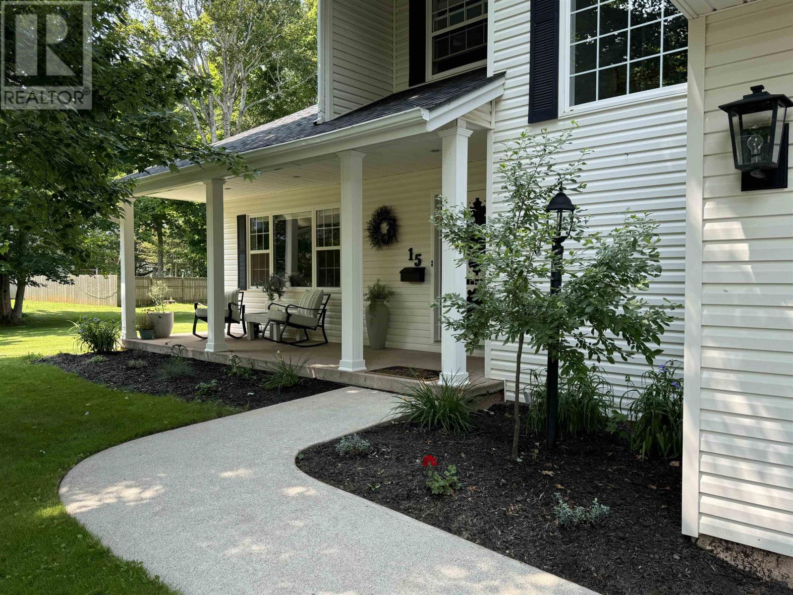 15 Harris Court, Summerside, Prince Edward Island  C1N 5R7 - Photo 4 - 202504205