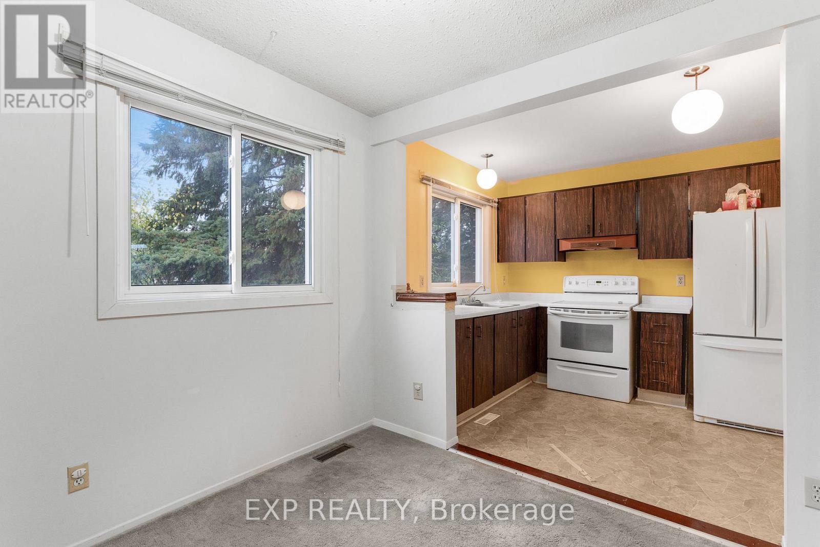 48 - 2276 Orient Park Drive, Ottawa, Ontario  K1B 4Z7 - Photo 11 - X12565440