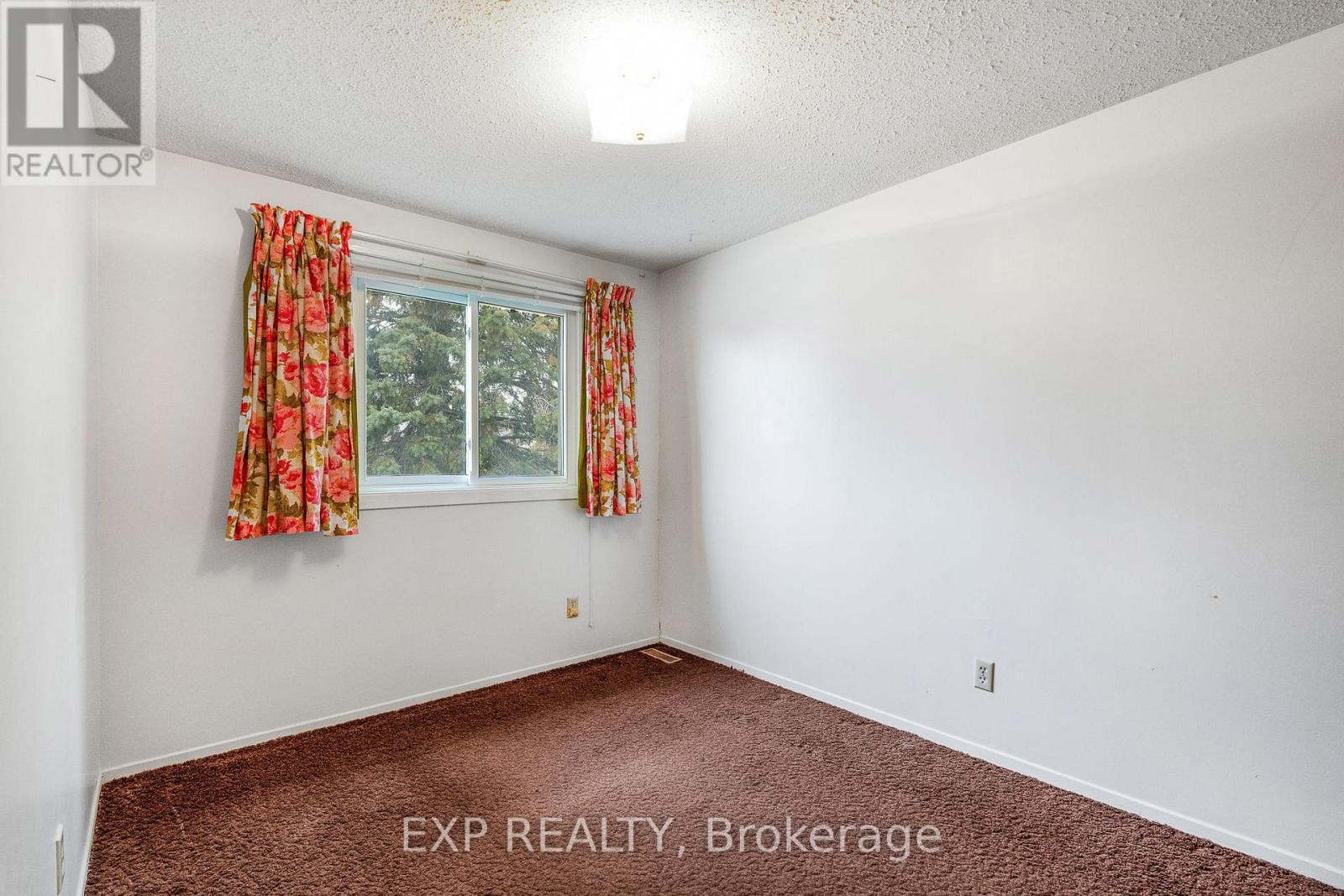 48 - 2276 Orient Park Drive, Ottawa, Ontario  K1B 4Z7 - Photo 18 - X12565440