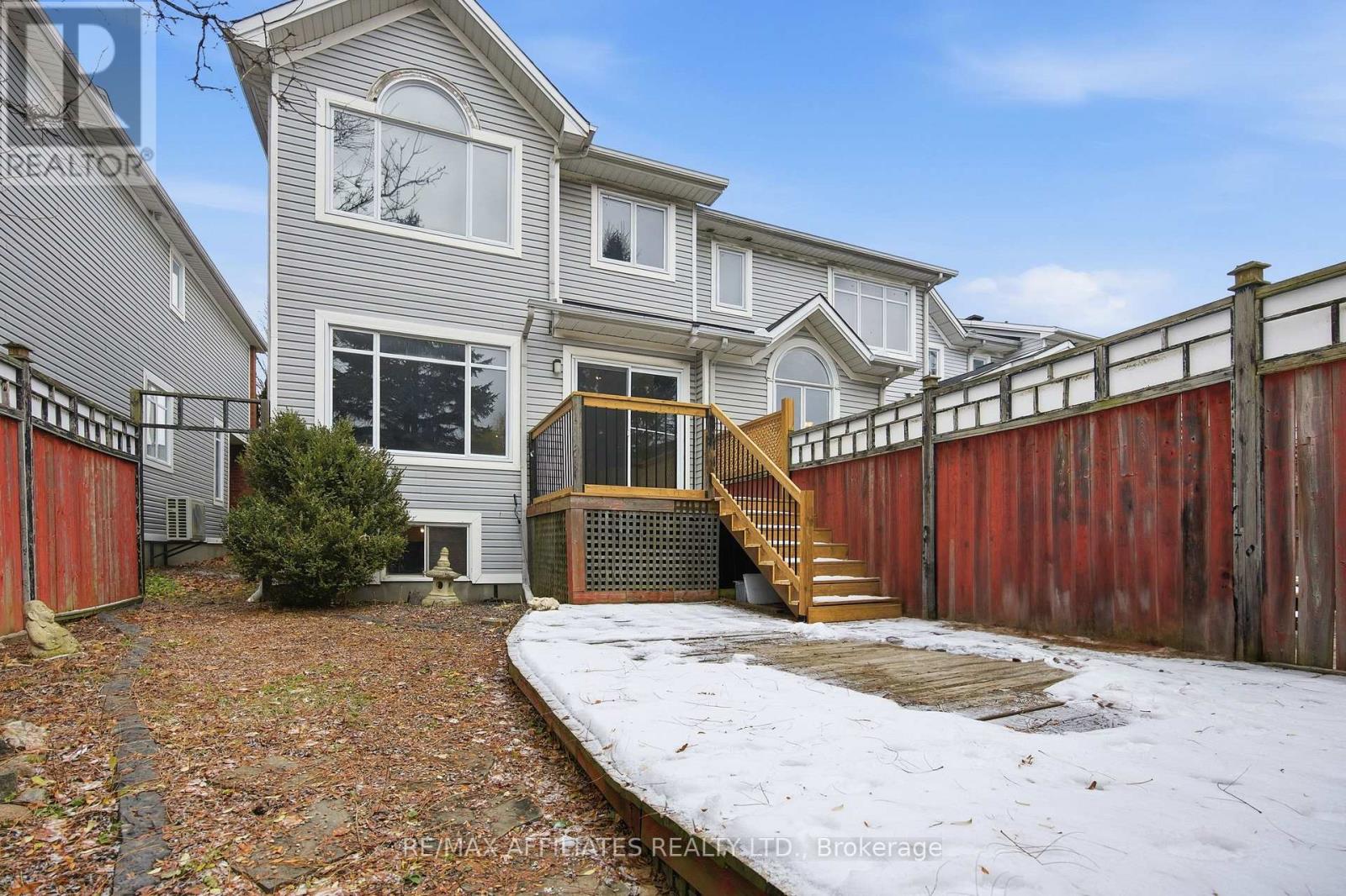 137 Hearst Way, Ottawa, Ontario  K2L 4G5 - Photo 32 - X12565454