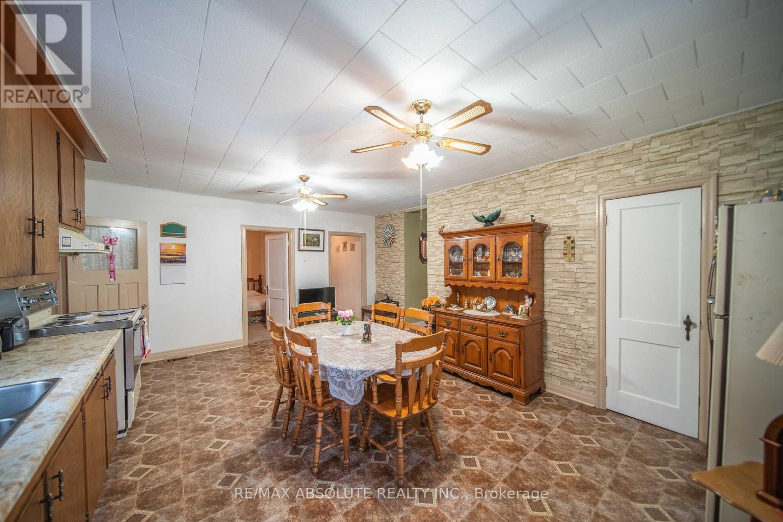 140 Ottawa Street, The Nation, Ontario  K0A 2M0 - Photo 12 - X12565500