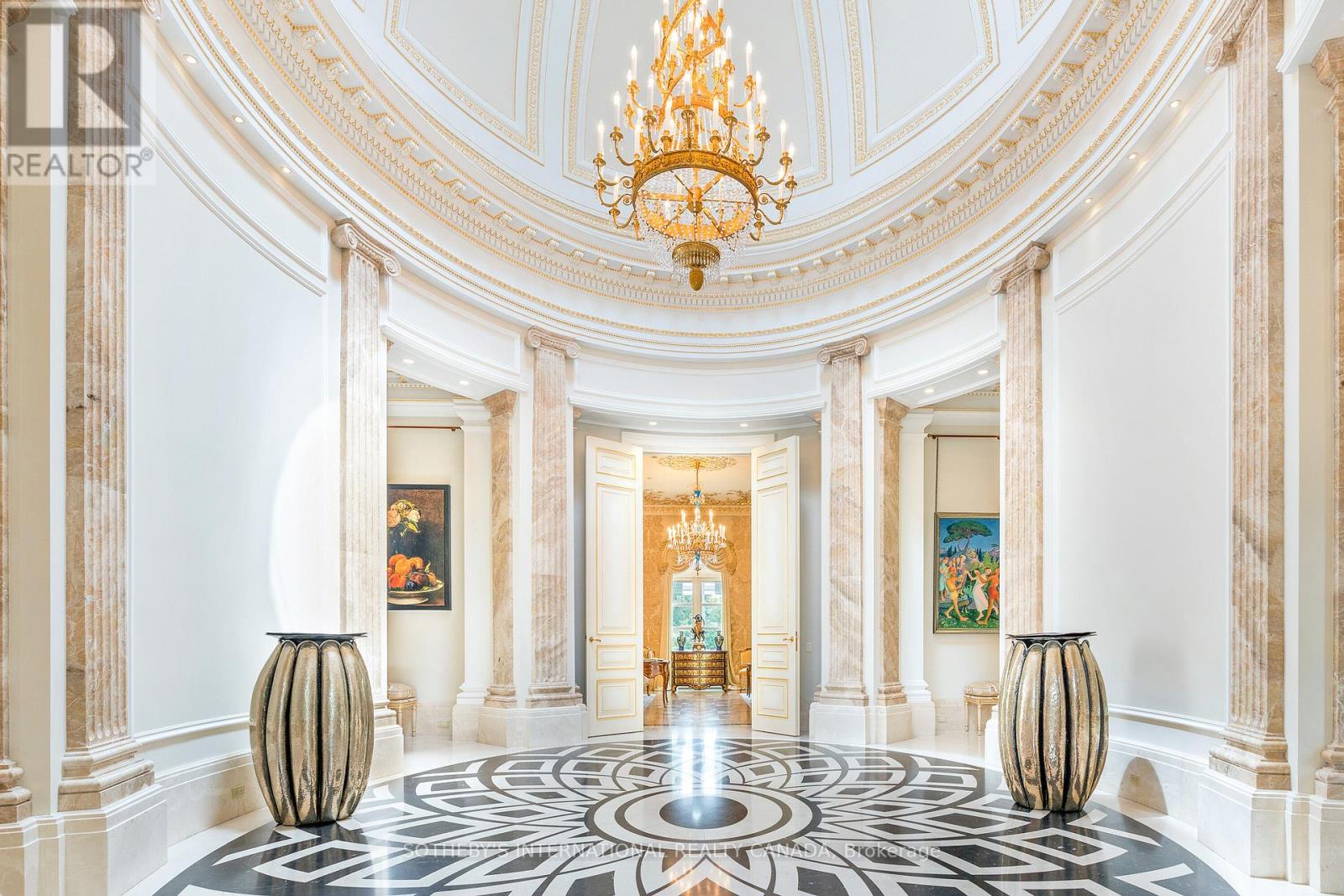 15 High Point Road, Toronto, Ontario  M3B 2A3 - Photo 2 - C12431780