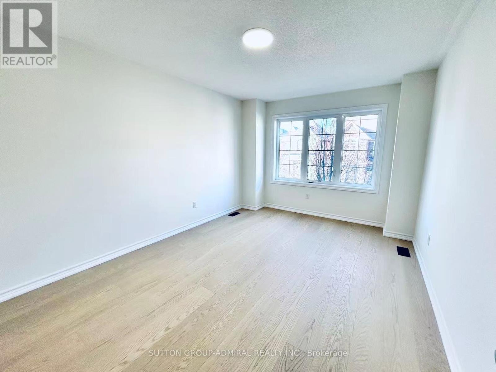 81 Livante Court, Markham, Ontario  L6C 1J5 - Photo 34 - N12395451