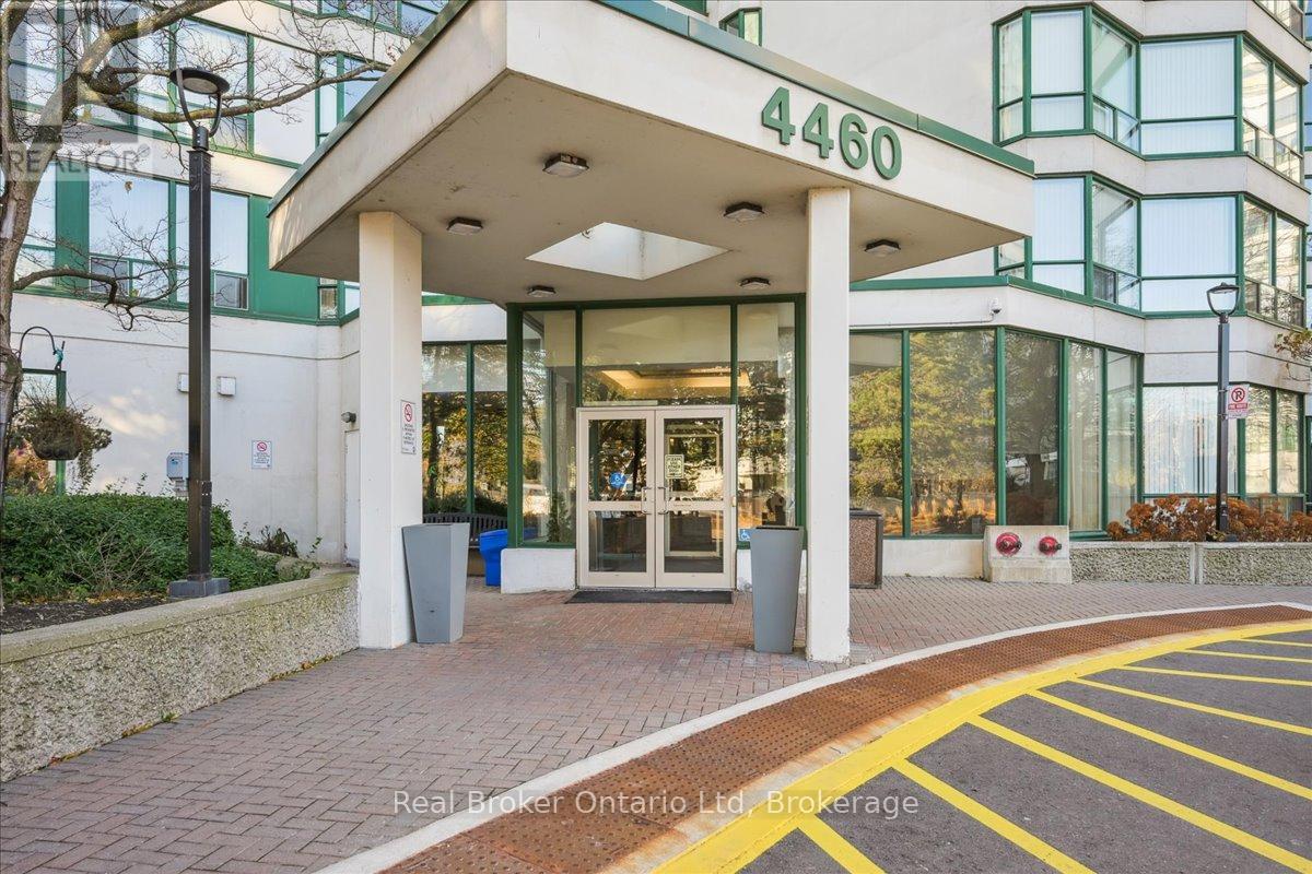 1004 - 4460 Tucana Court, Mississauga, Ontario L5R 3K9 - Photo 2 - W12565410