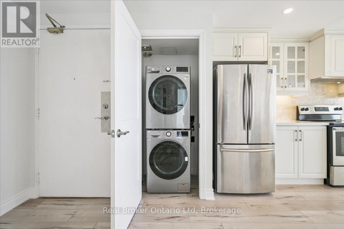 1004 - 4460 Tucana Court, Mississauga, Ontario L5R 3K9 - Photo 21 - W12565410