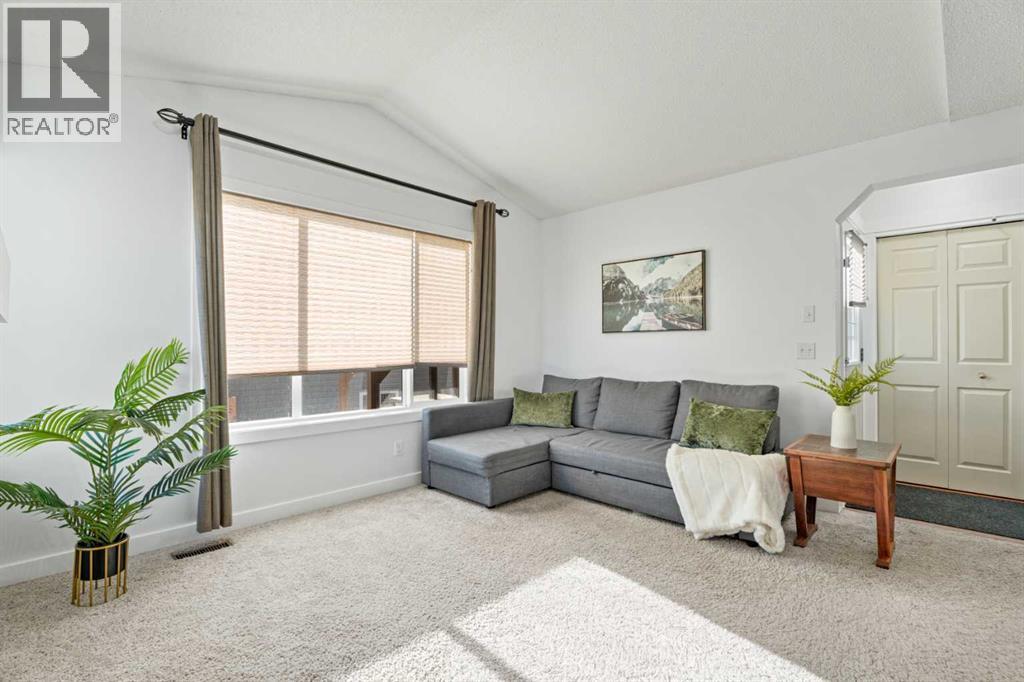 303 Drake Landing Close, Okotoks, Alberta  T1S 2M5 - Photo 6 - A2271327