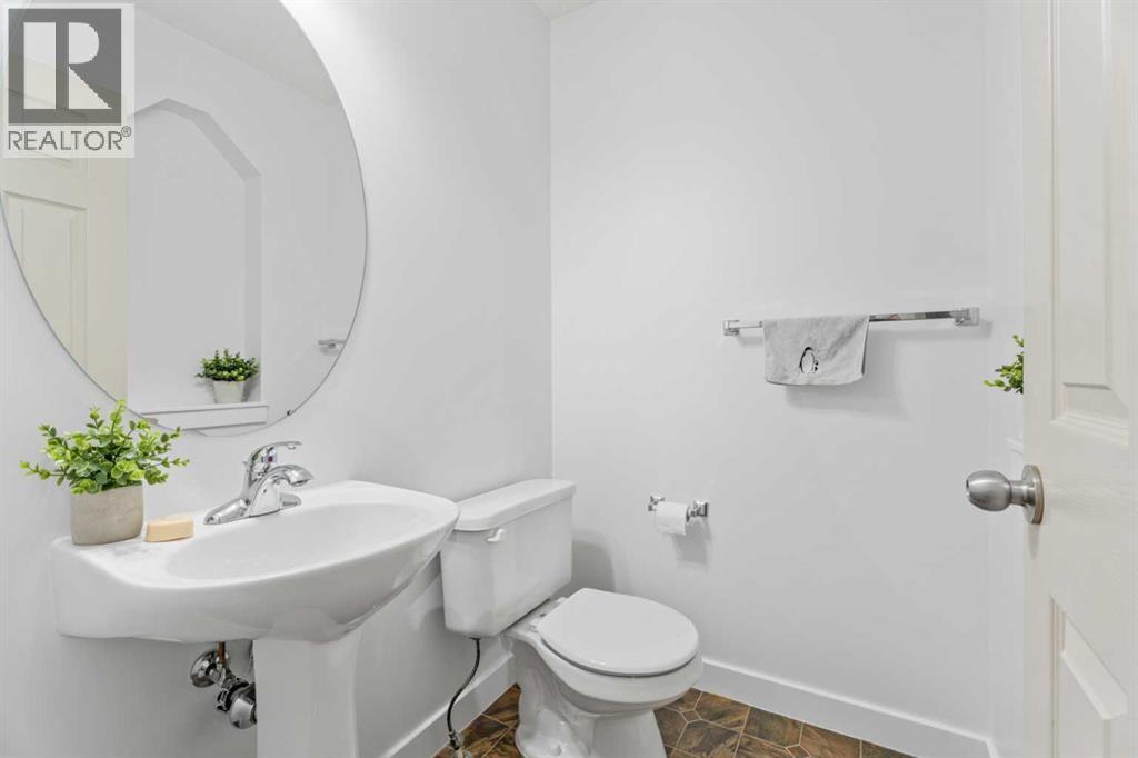 303 Drake Landing Close, Okotoks, Alberta  T1S 2M5 - Photo 13 - A2271327