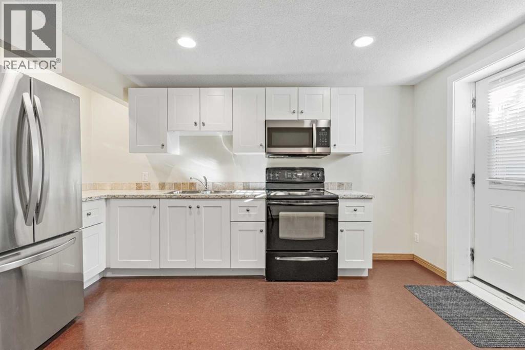 303 Drake Landing Close, Okotoks, Alberta  T1S 2M5 - Photo 37 - A2271327