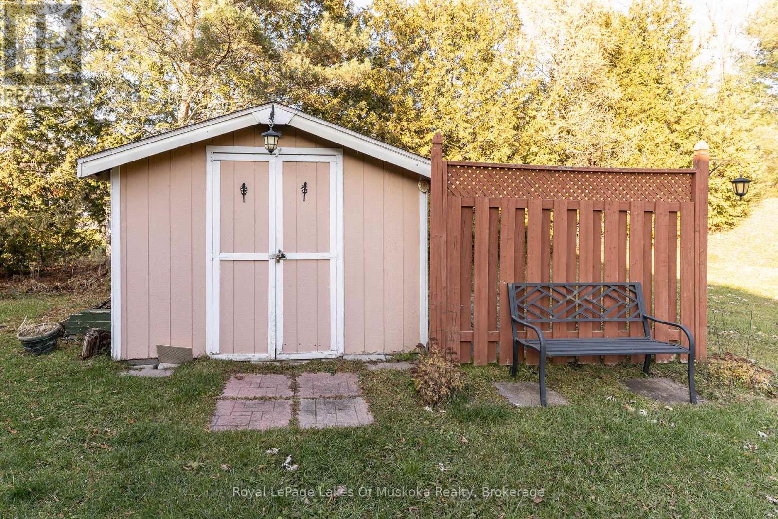 107 Milton Street, Bracebridge, Ontario  P1L 2G4 - Photo 37 - X12565438