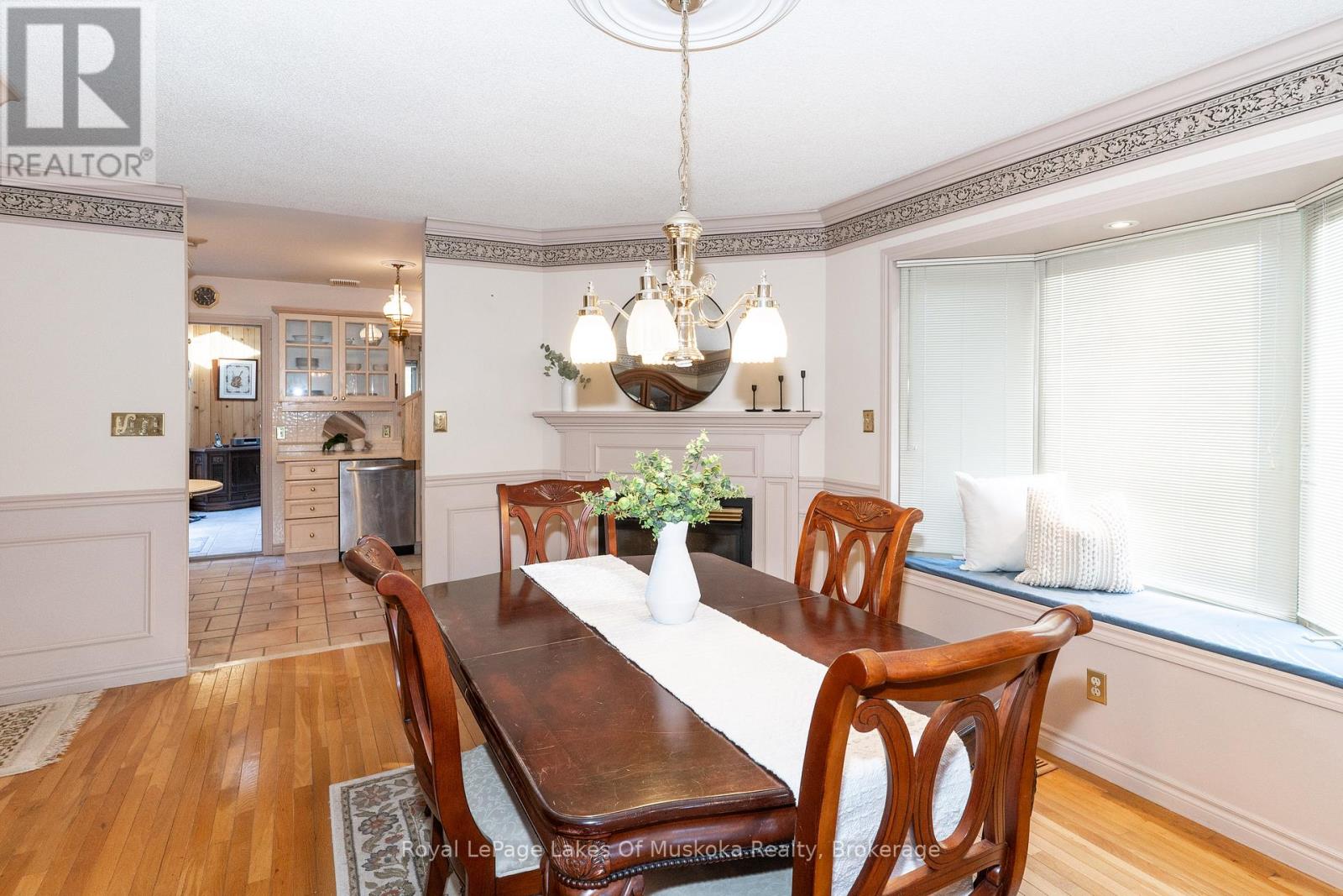 107 Milton Street, Bracebridge, Ontario  P1L 2G4 - Photo 6 - X12565438