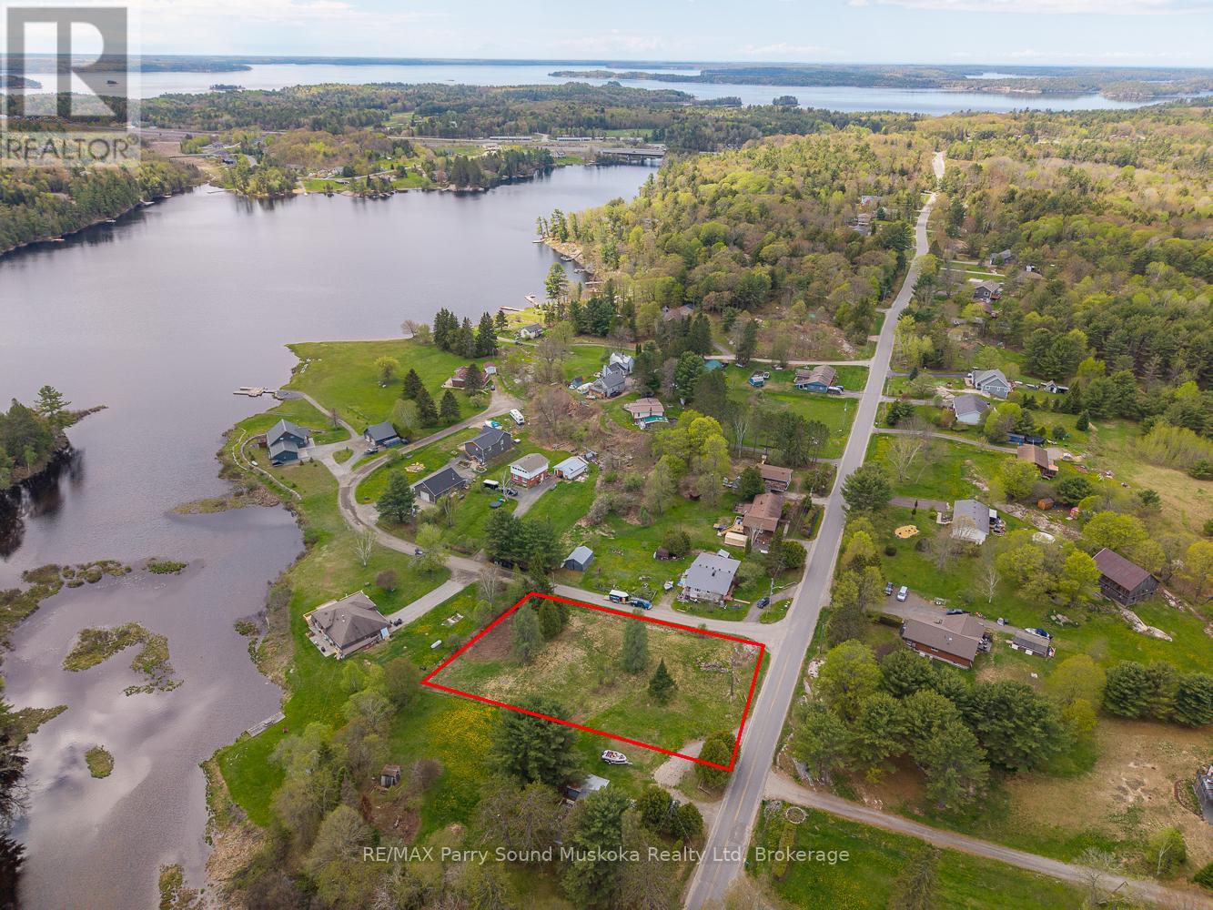 63 PINERIDGE DRIVE, mcdougall, Ontario