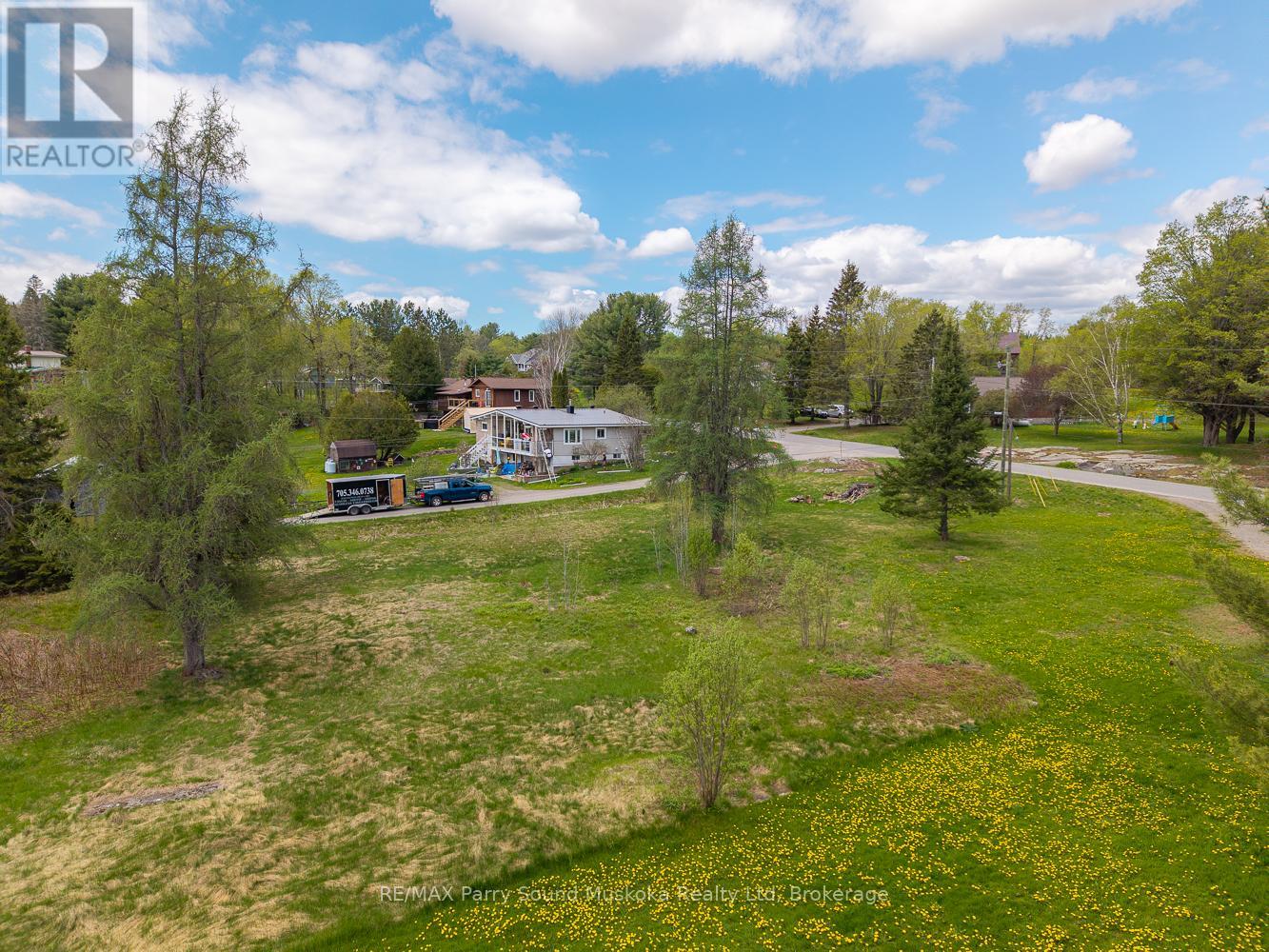 63 Pineridge Drive, Mcdougall, Ontario  P2A 2W9 - Photo 13 - X12565478