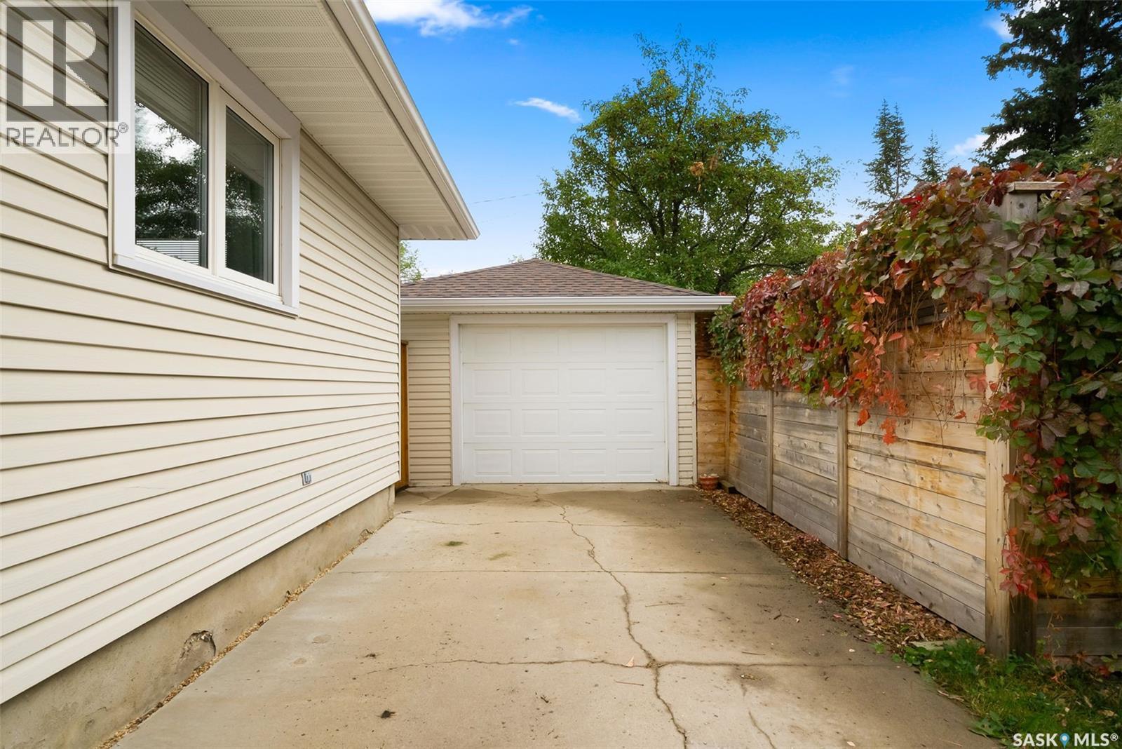 29 Procter Place, Regina, Saskatchewan  S4S 4E9 - Photo 32 - SK024455