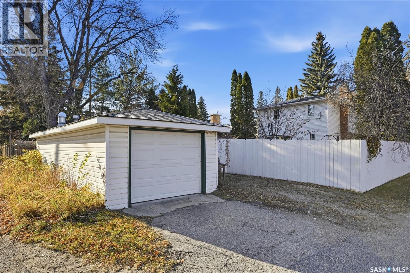 501 Bate Crescent, Saskatoon, Saskatchewan  S7H 3A6 - Photo 47 - SK024374