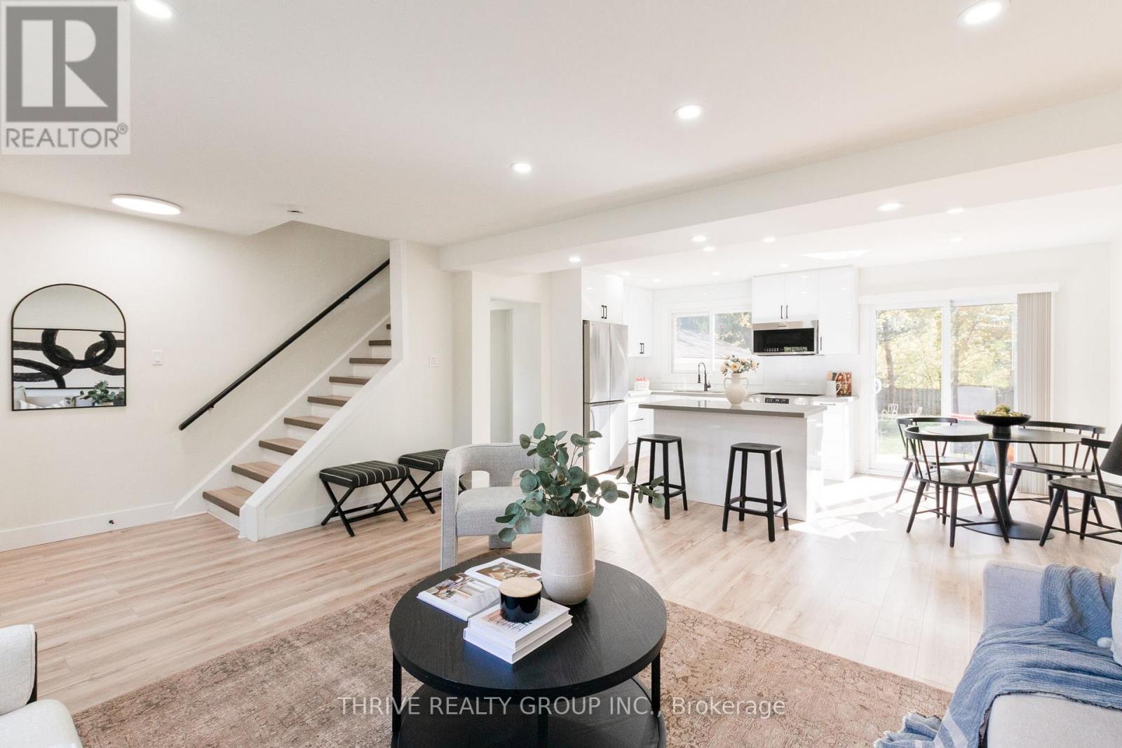 Photo 8 of 42 for 137 Pawnee Road