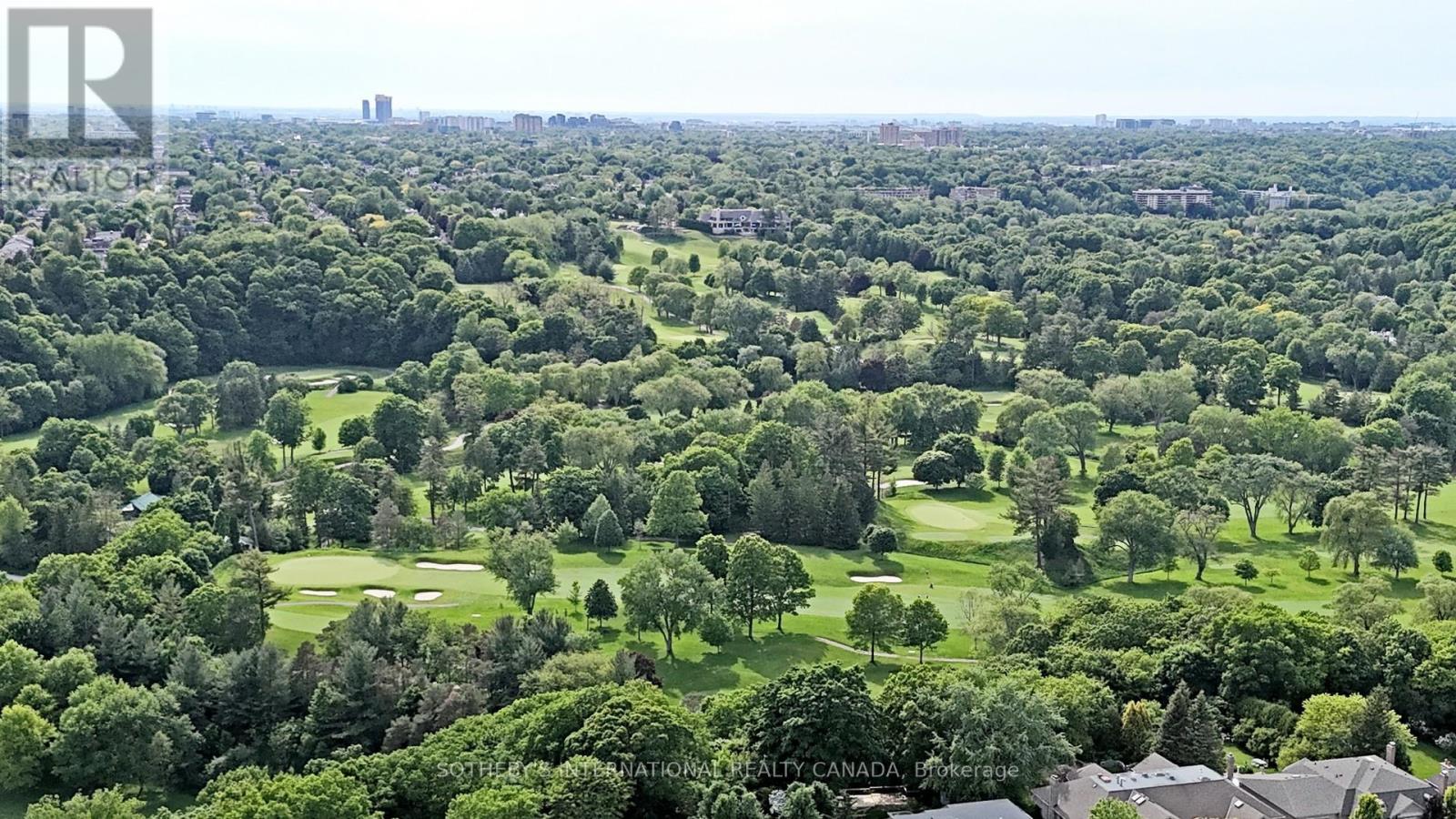 45 Park Lane Circle, Toronto, Ontario  M3C 2N3 - Photo 3 - C12565432