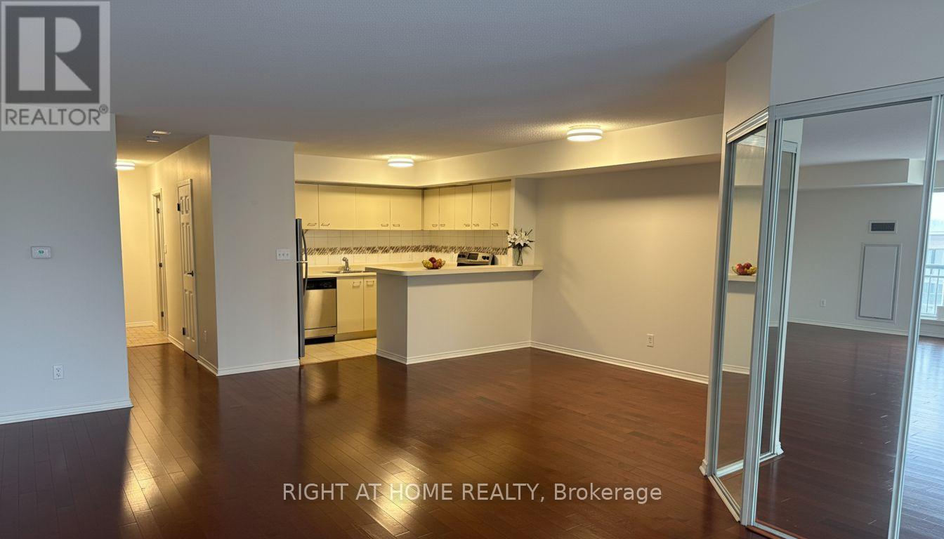 1101 - 25 The Esplanade, Toronto, Ontario  M5E 1W5 - Photo 5 - C12565470