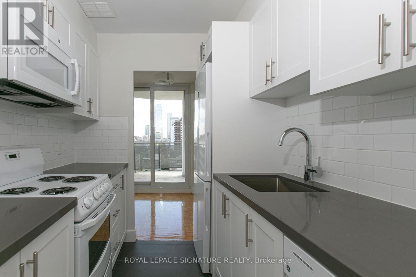 506 - 485 Huron Street, Toronto, Ontario  M5R 2R5 - Photo 4 - C12565488