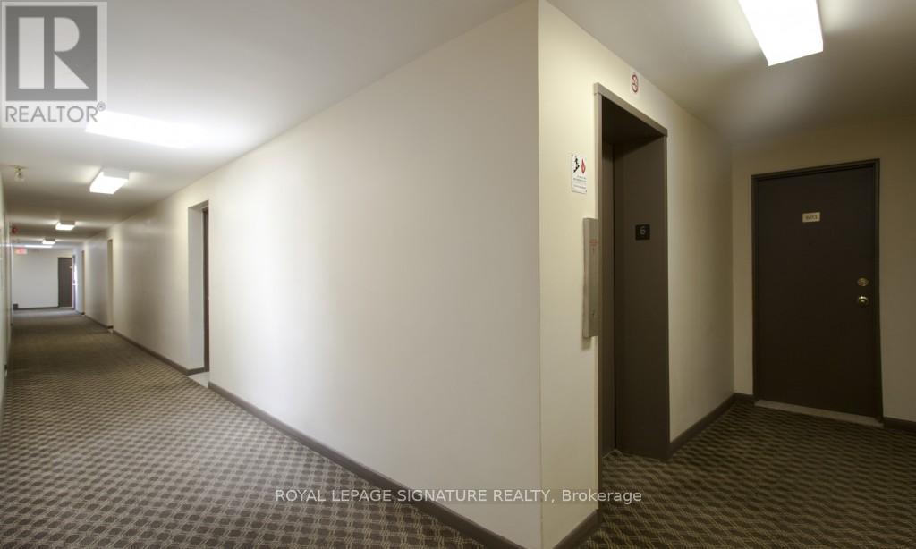 409 - 2 Grandstand Place, Toronto, Ontario  M4H 1E2 - Photo 15 - C12565490