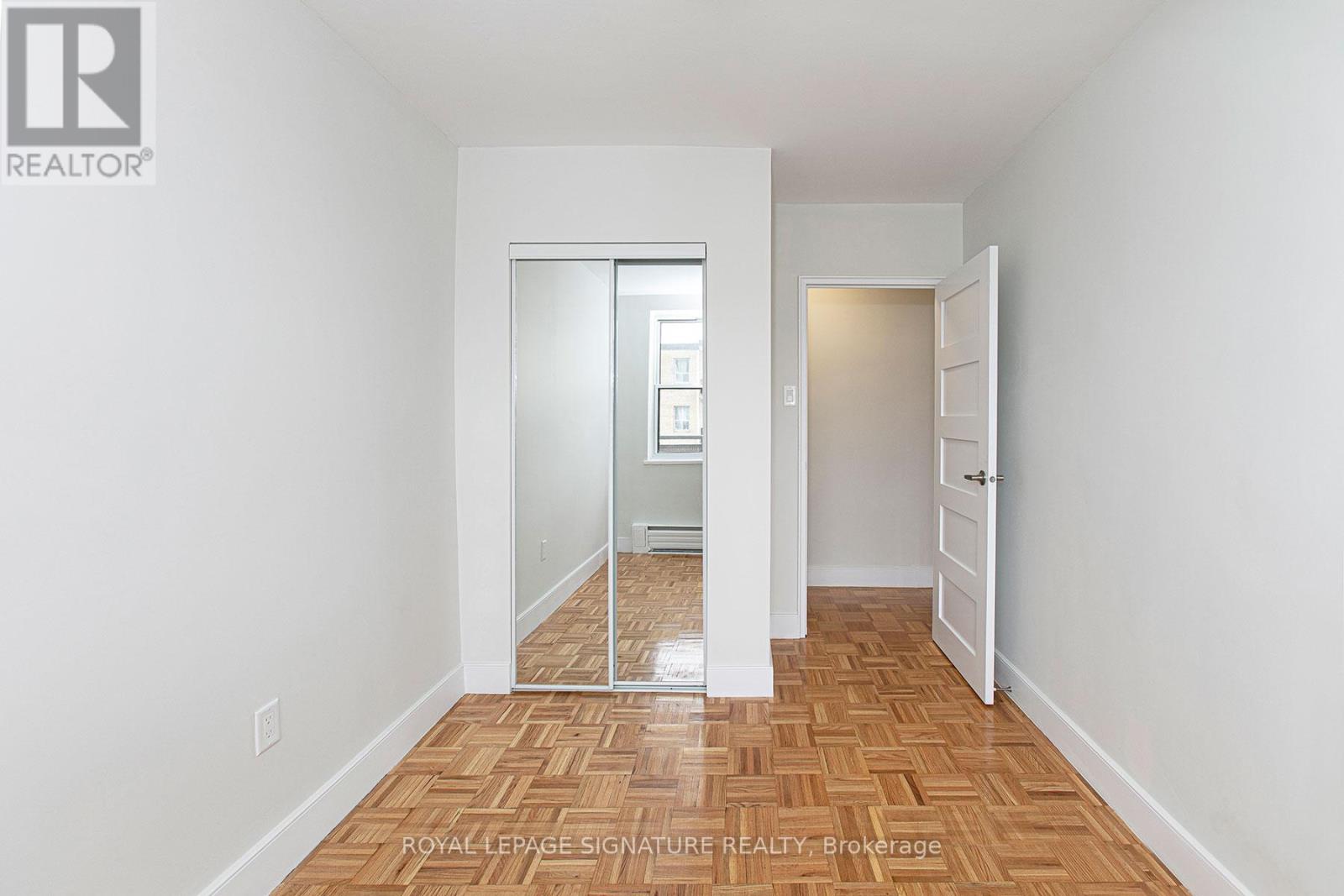 409 - 2 Grandstand Place, Toronto, Ontario  M4H 1E2 - Photo 6 - C12565490