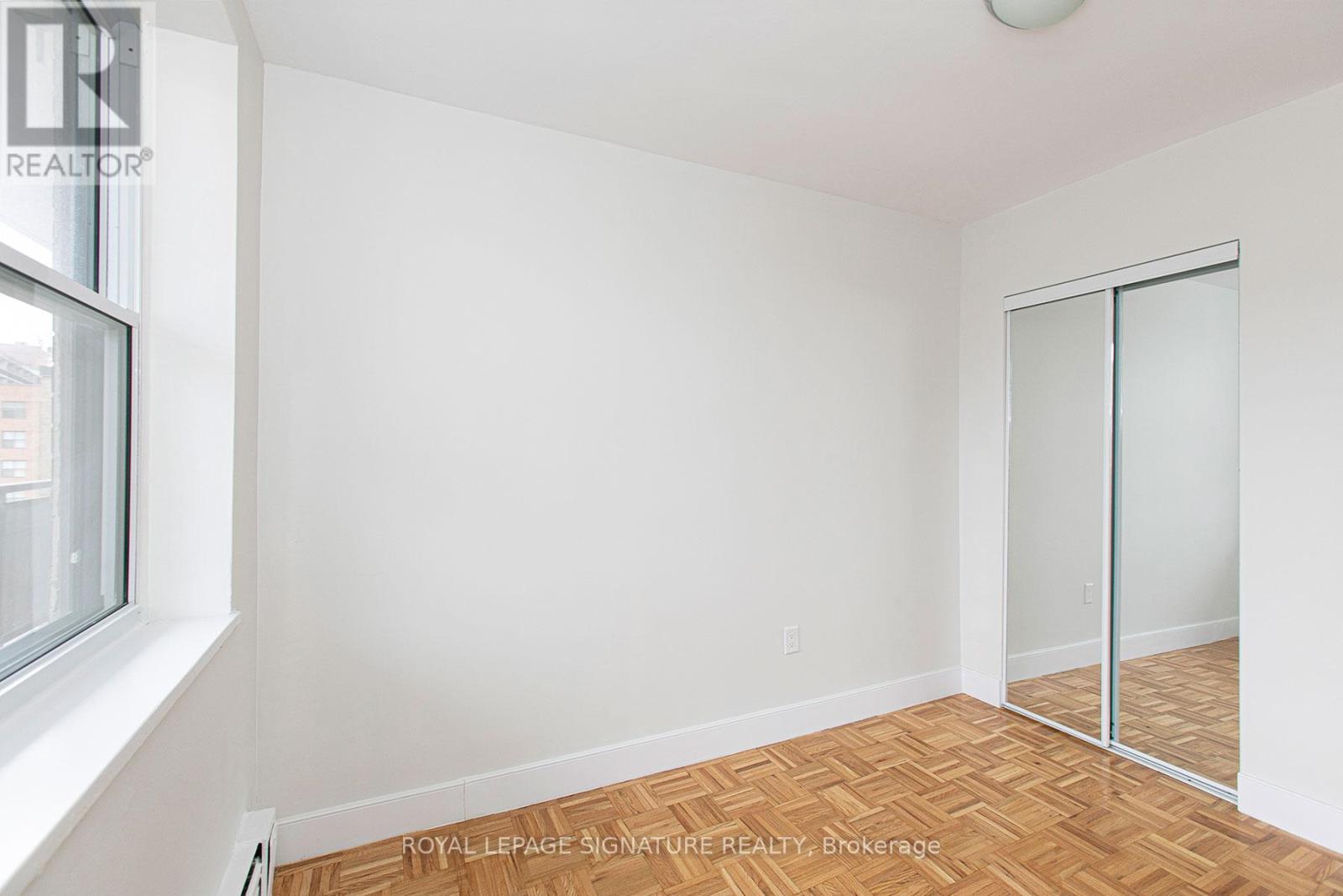 409 - 2 Grandstand Place, Toronto, Ontario  M4H 1E2 - Photo 7 - C12565490