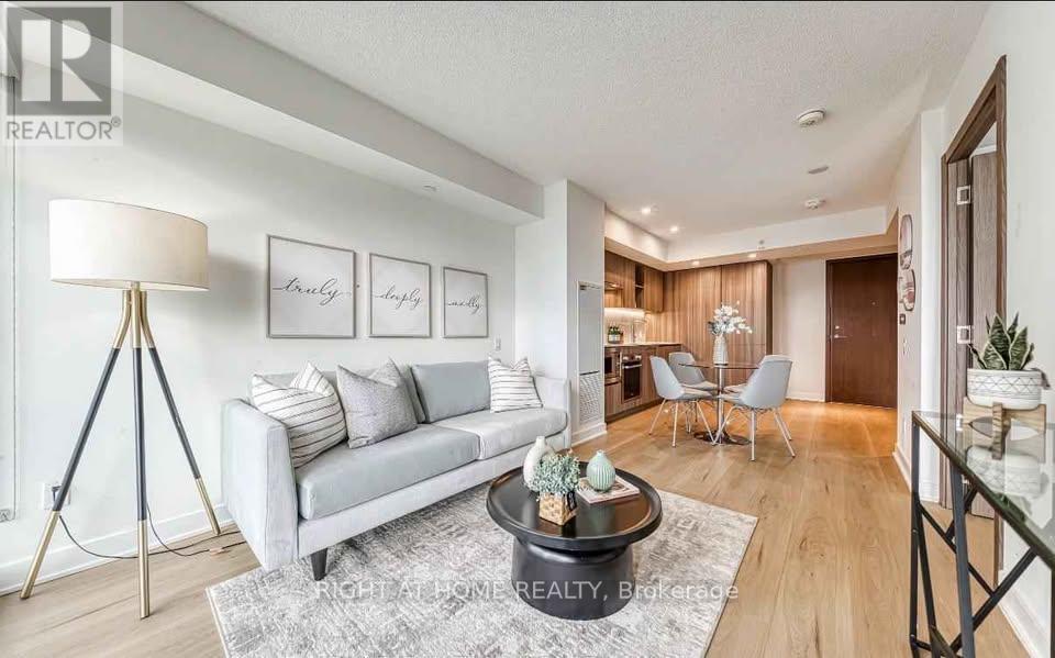 1908 - 17 Bathurst Street, Toronto, Ontario  M6A 2E1 - Photo 7 - C12565494