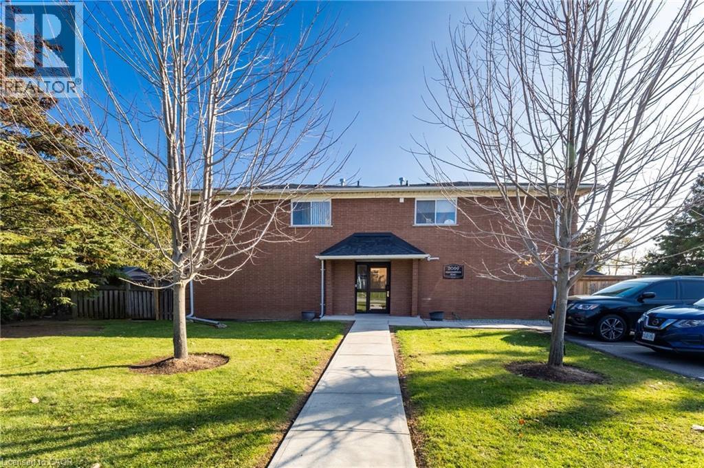 2069 MEADOWBROOK Road Unit# 4, Burlington, Ontario