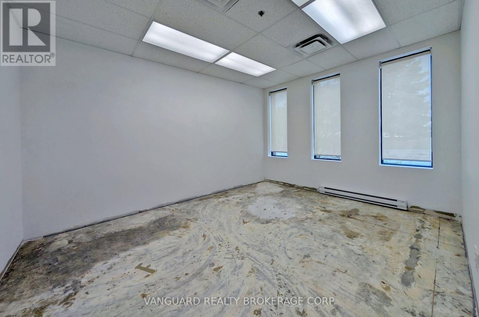 1 - 250 Trowers Road, Vaughan, Ontario  L4L 5Z9 - Photo 12 - N12168950