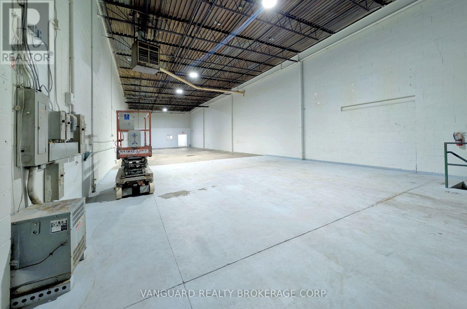 26 - 180 Trowers Road, Vaughan, Ontario  L4L 8A6 - Photo 20 - N12231821