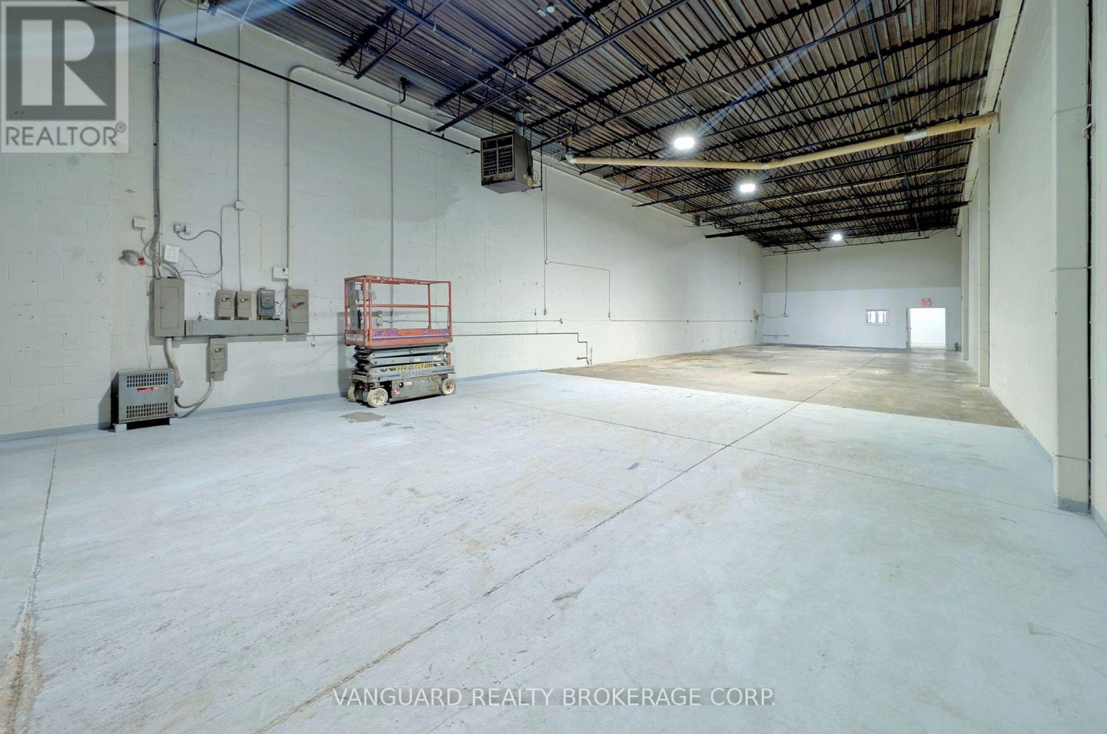 26 - 180 Trowers Road, Vaughan, Ontario  L4L 8A6 - Photo 21 - N12231821