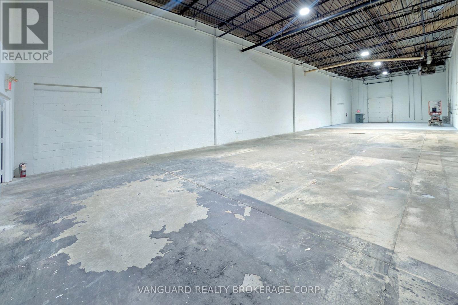 26 - 180 Trowers Road, Vaughan, Ontario  L4L 8A6 - Photo 19 - N12231821