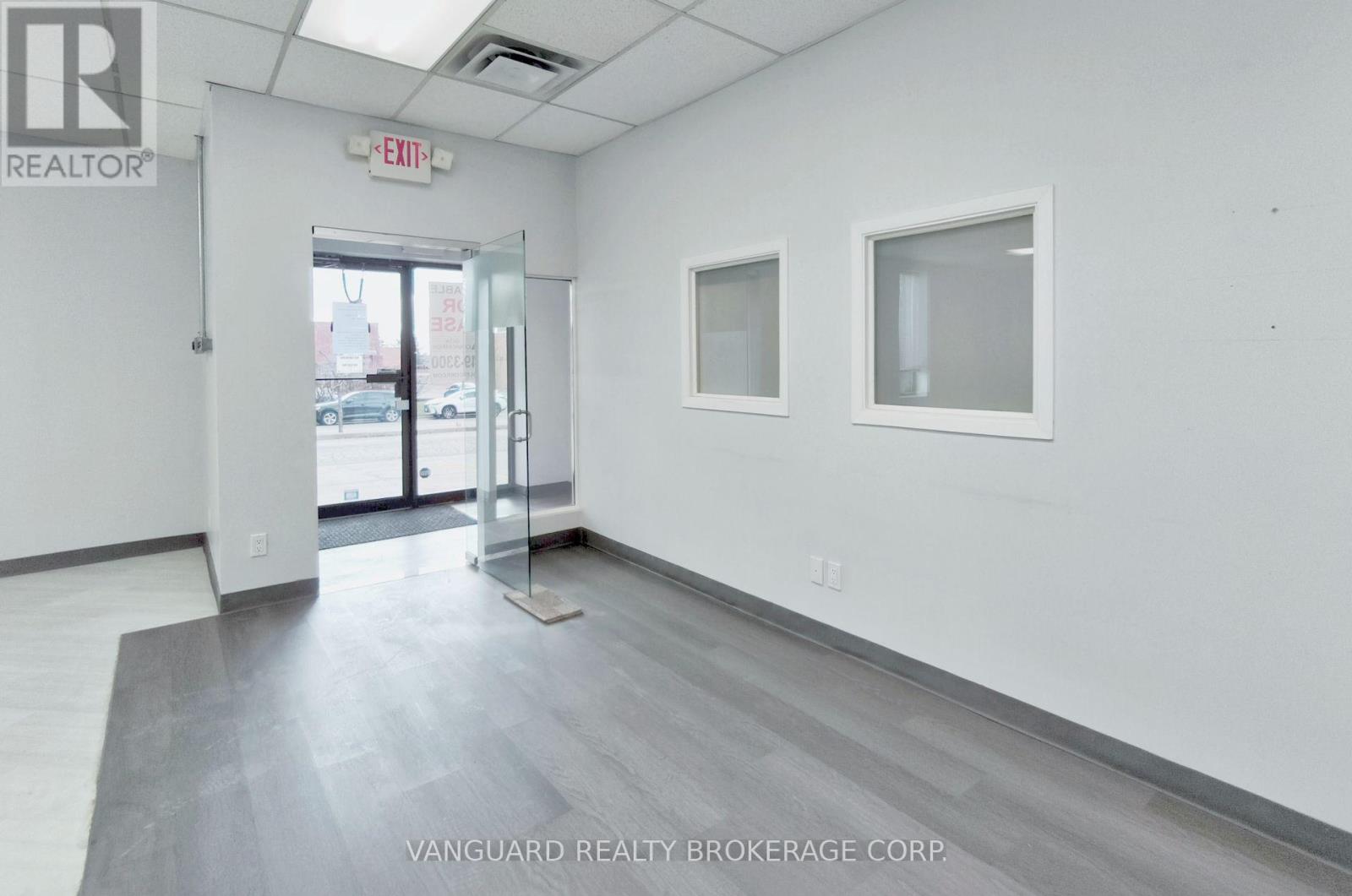 7 - 250 Trowers Road, Vaughan, Ontario  L4L 5Z9 - Photo 11 - N12312699