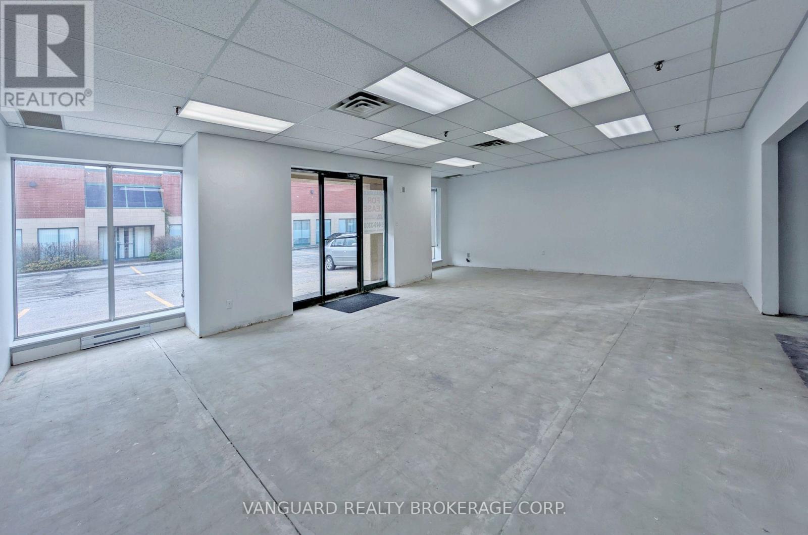 26 - 180 Trowers Road, Vaughan, Ontario  L4L 8A6 - Photo 8 - N12231821