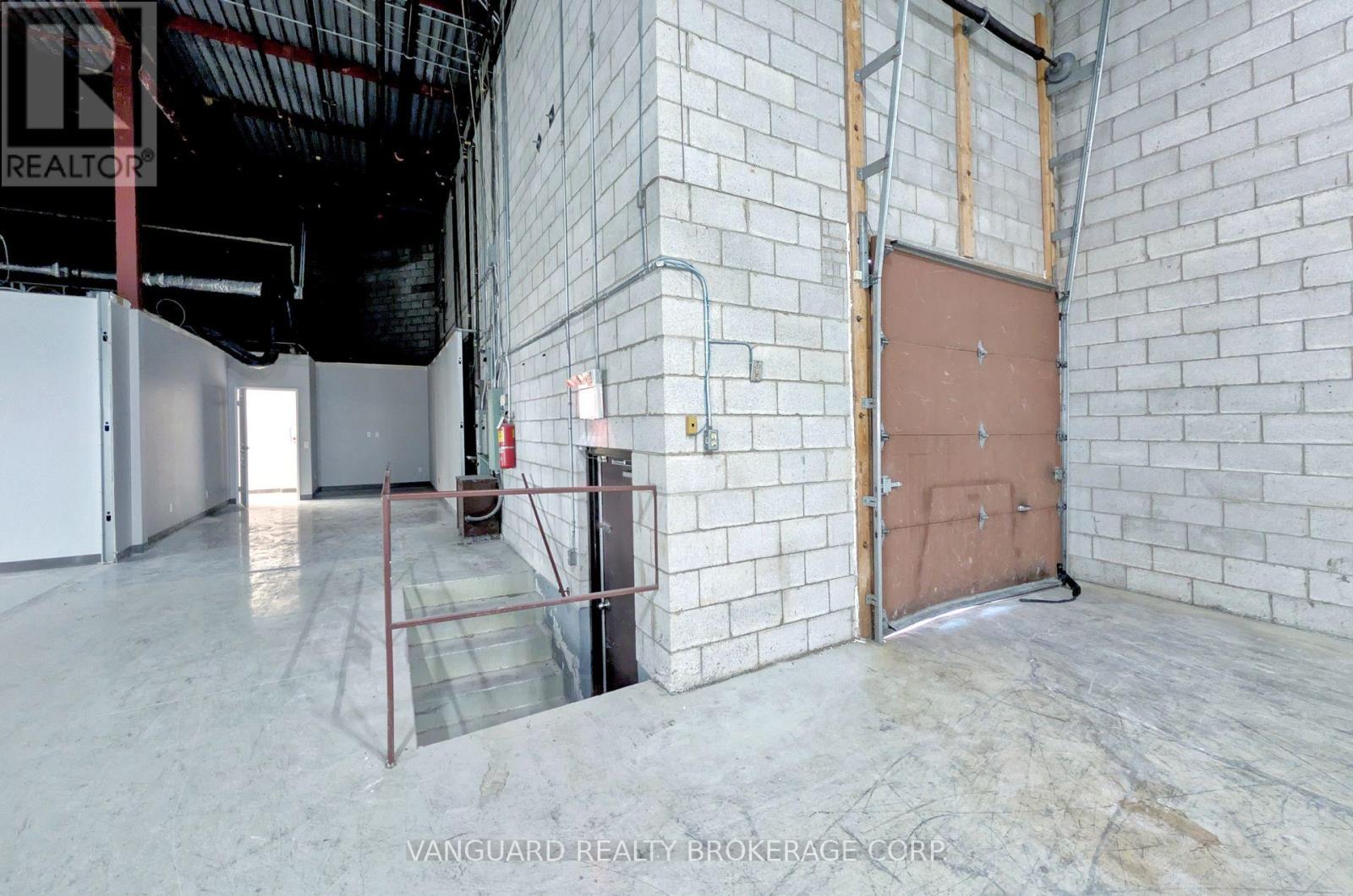 7 - 250 Trowers Road, Vaughan, Ontario  L4L 5Z9 - Photo 21 - N12312699