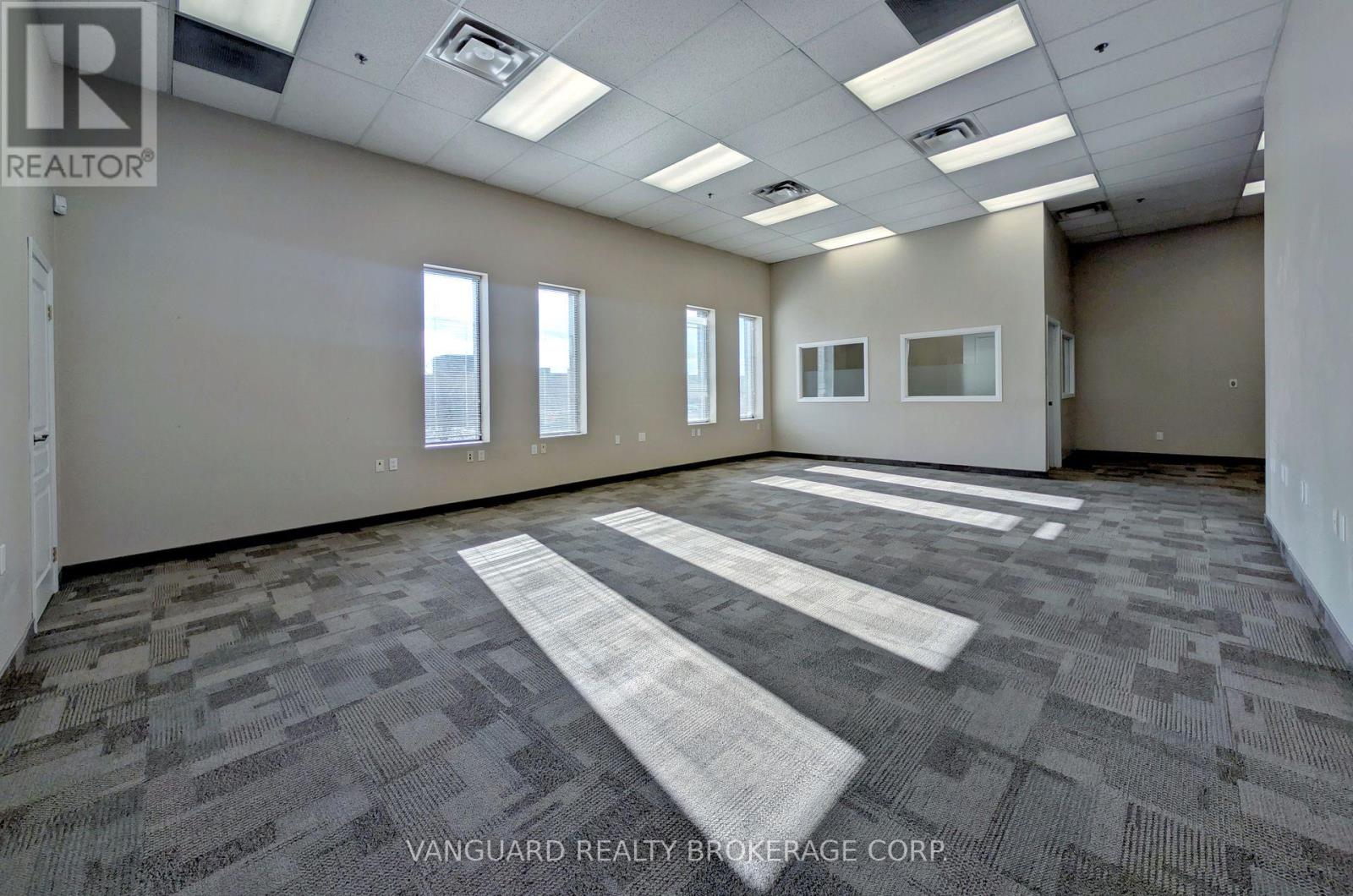 7 - 250 Trowers Road, Vaughan, Ontario  L4L 5Z9 - Photo 31 - N12312699