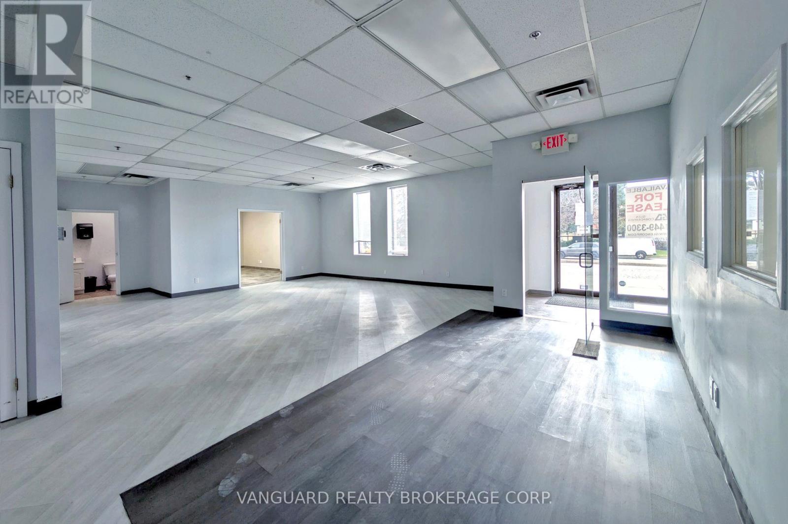 7 - 250 Trowers Road, Vaughan, Ontario  L4L 5Z9 - Photo 12 - N12312699