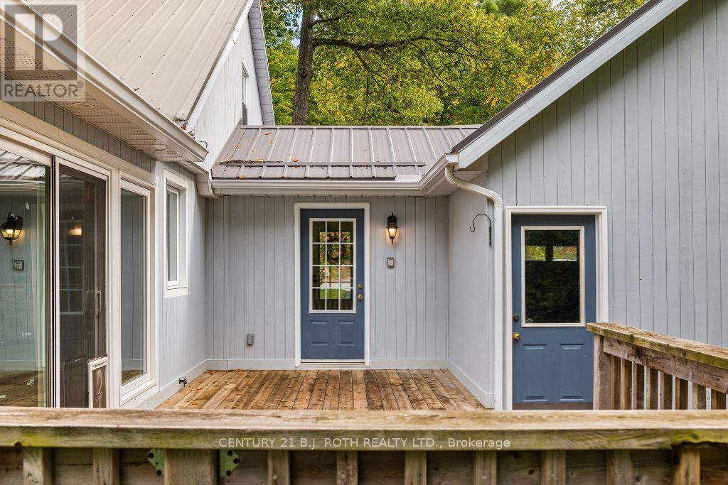 88 Finlay Mill Road, Springwater, Ontario  L9X 0L6 - Photo 7 - S12455601