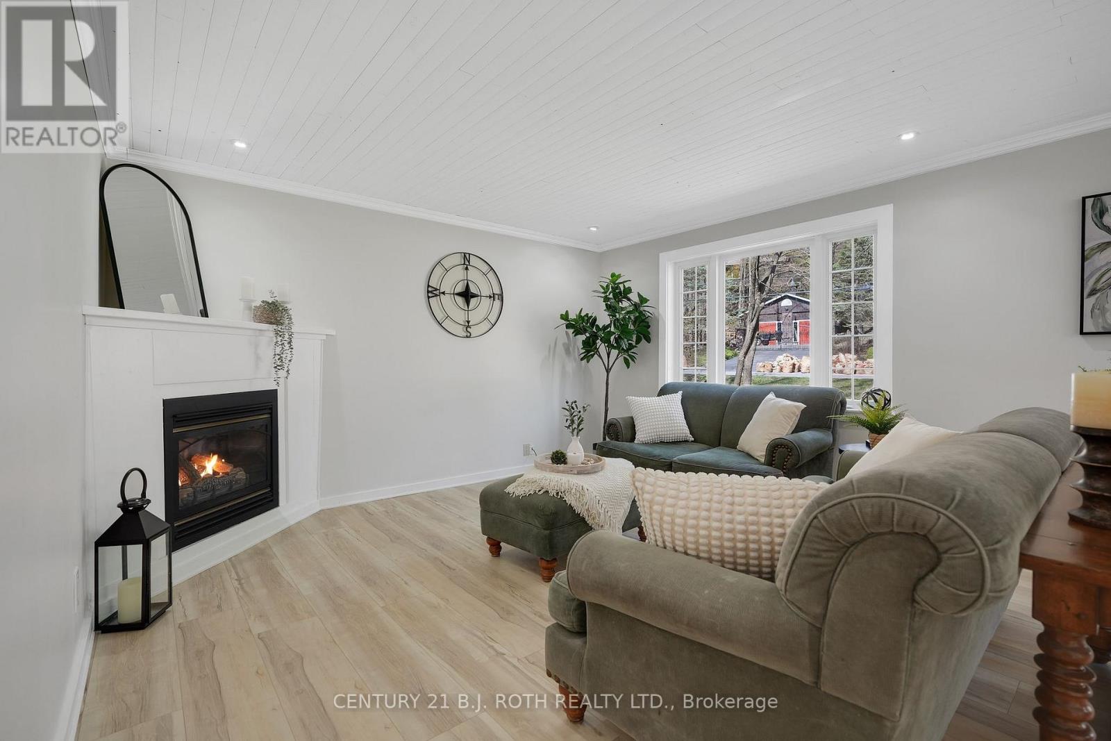 88 Finlay Mill Road, Springwater, Ontario  L9X 0L6 - Photo 23 - S12455601