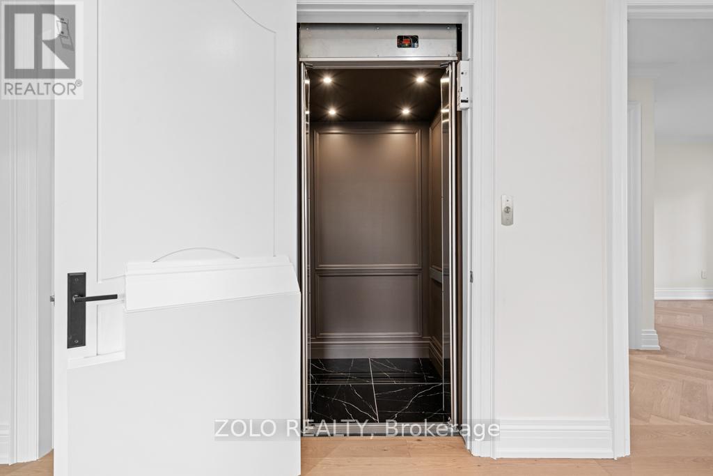 52 Child Drive, Aurora, Ontario  L4G 1Y5 - Photo 11 - N12565442