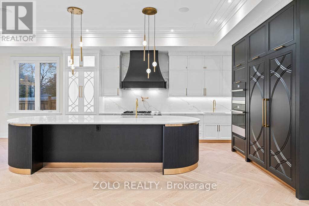 52 Child Drive, Aurora, Ontario  L4G 1Y5 - Photo 14 - N12565442