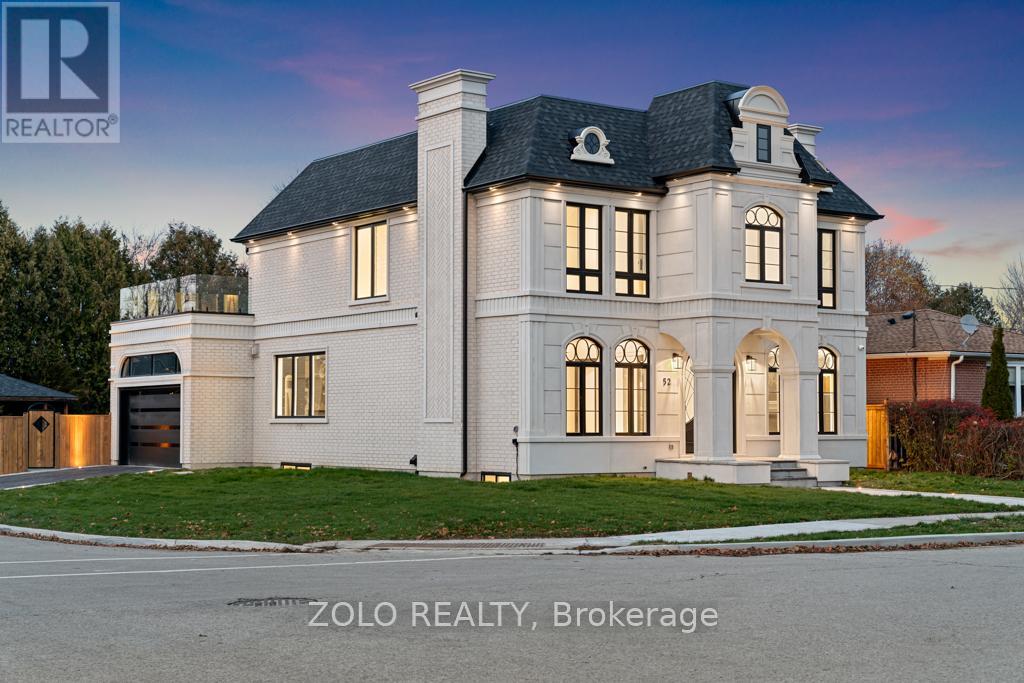 52 Child Drive, Aurora, Ontario  L4G 1Y5 - Photo 2 - N12565442