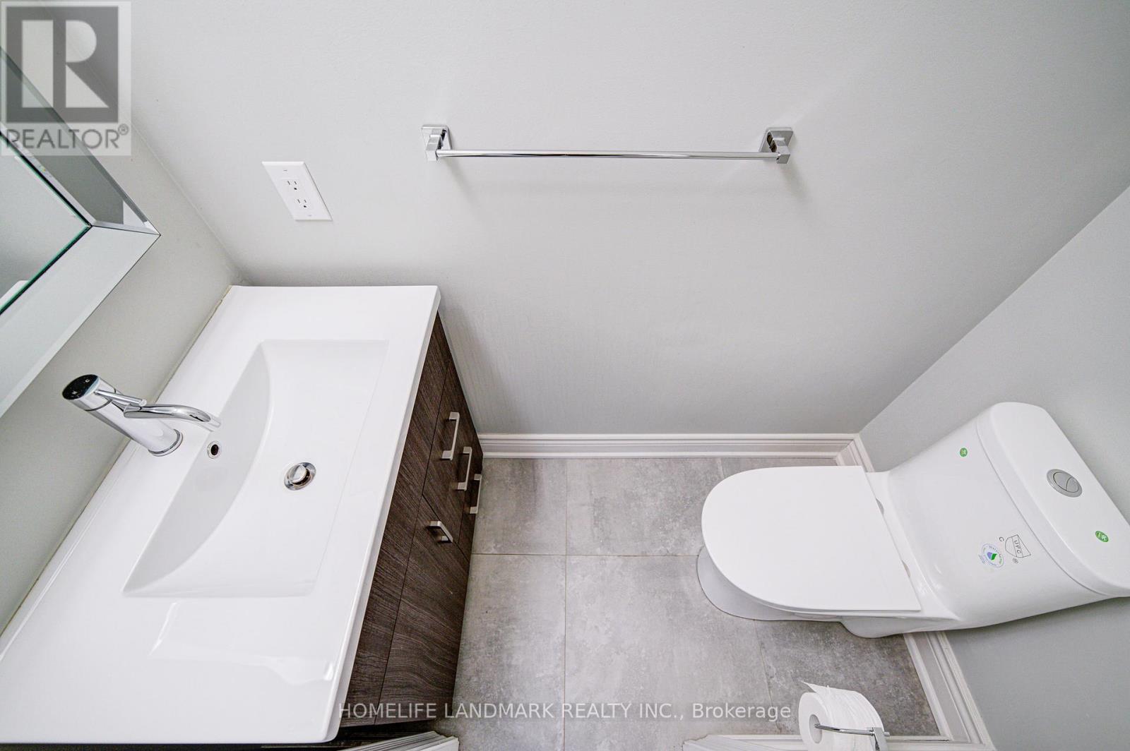 214 Alfred Paterson Drive, Markham, Ontario  L6E 2E7 - Photo 17 - N12565466