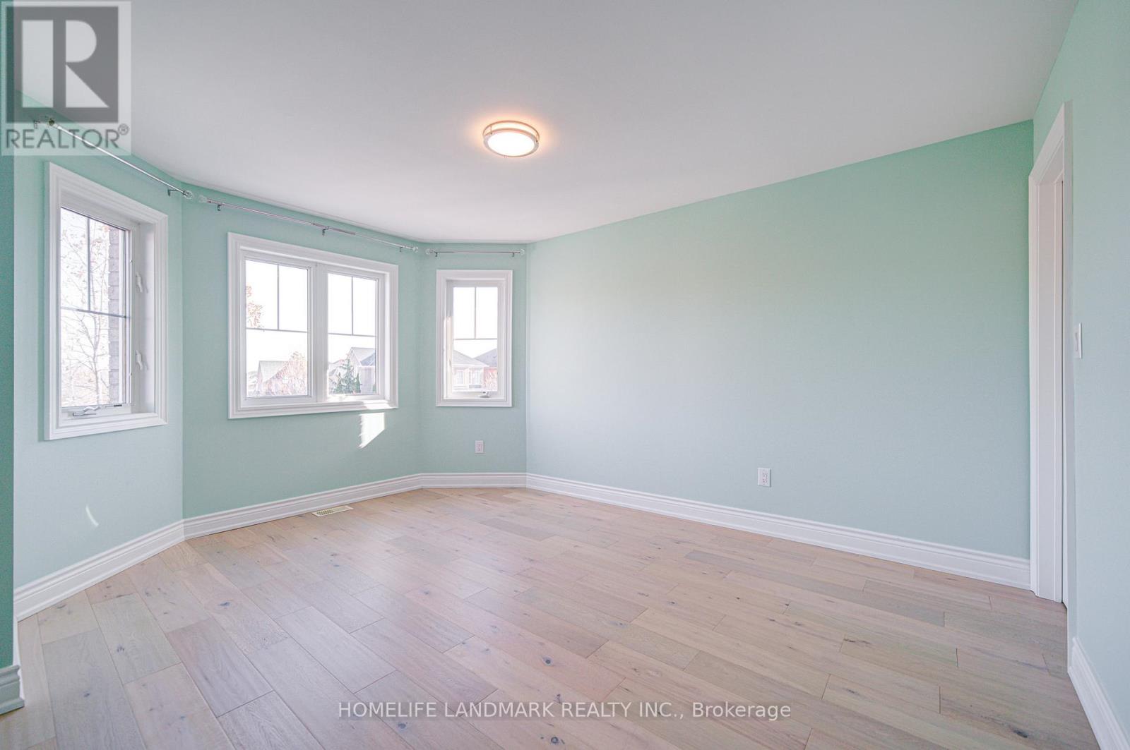 214 Alfred Paterson Drive, Markham, Ontario  L6E 2E7 - Photo 25 - N12565466